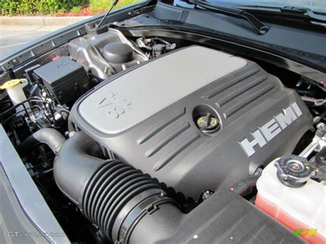 2011 Chrysler 300c engine