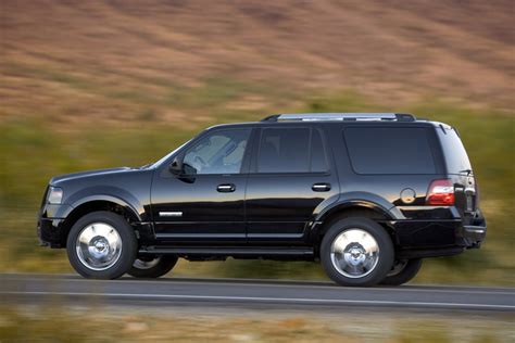 2011 Ford Expedition photo