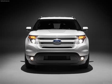 2011 Ford Explorer photo