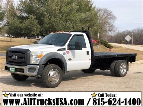 2011 Ford F-550 engine