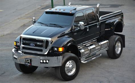 2011 Ford F-650 sd photo