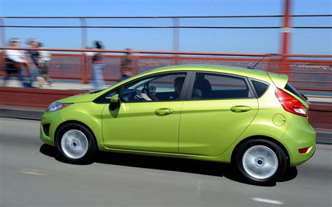 2011 Ford Fiesta photo