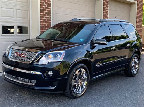 2011 Gmc Acadia photo