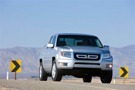 2011 Honda Ridgeline photo