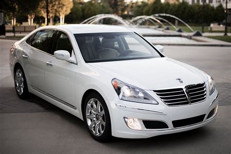 2011 Hyundai Equus photo