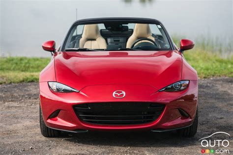 2011 Mazda Mx-5 photo