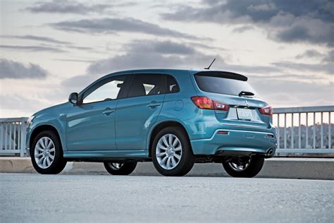 2011 Mitsubishi Outlander sport photo