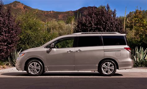 2011 Nissan Quest photo