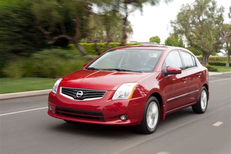 2011 Nissan Sentra photo