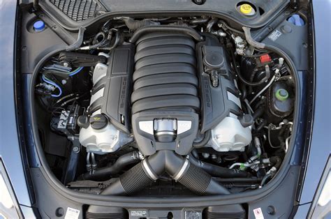 2011 Porsche Panamera 4s engine