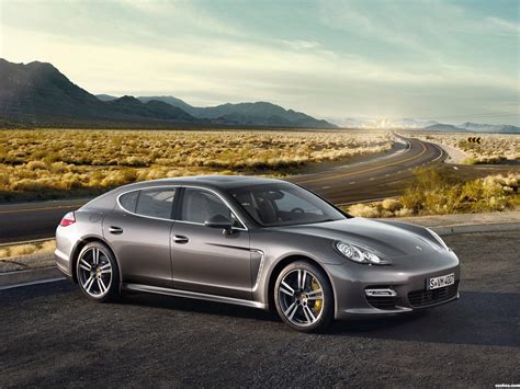 2011 Porsche Panamera s photo