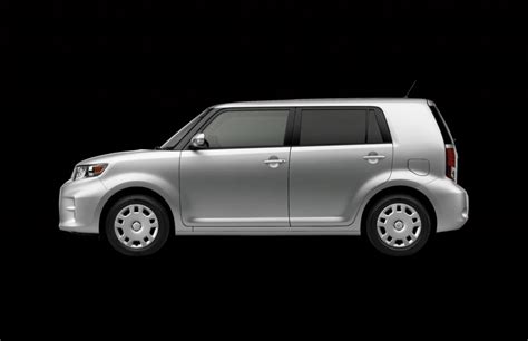 2011 Scion Xb photo