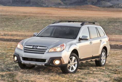 2011 Subaru Outback photo