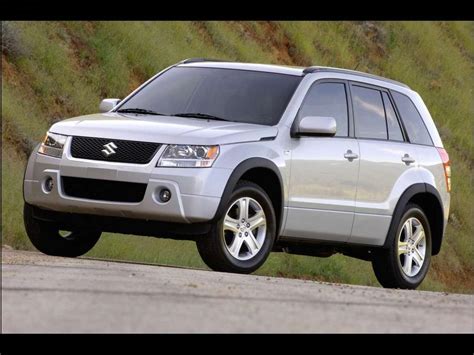 2011 Suzuki Grand vitara photo