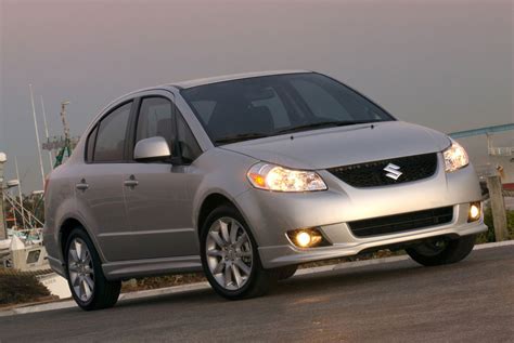 2011 Suzuki Sx4 photo