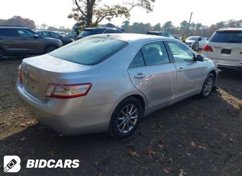 2011 Toyota Camry hybrid photo