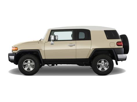 2011 Toyota Fj cruiser photo