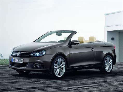 2011 Volkswagen Eos photo