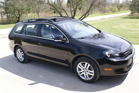 2011 Volkswagen Jetta sportwagen photo