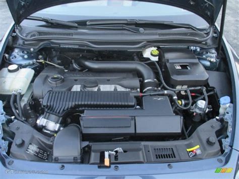 2011 Volvo S40 engine