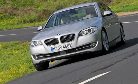 2012 Bmw 528i photo