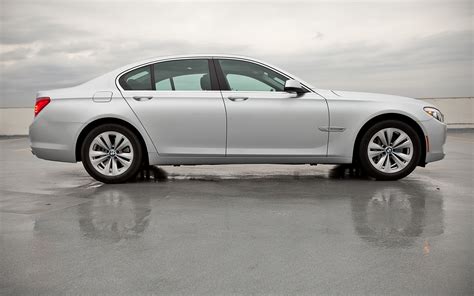 2012 Bmw 740i photo