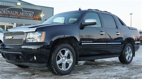 2012 Chevrolet Avalanche 1500 engine