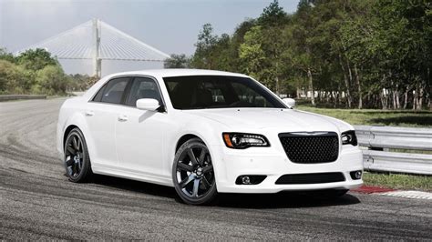 2012 Chrysler 300c photo