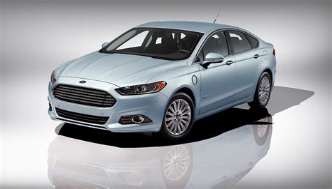 2012 Ford Fusion energi photo