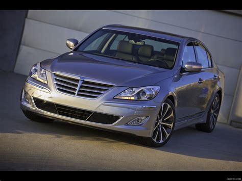 2012 Hyundai Genesis photo