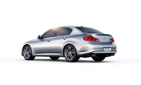 2012 Infiniti G25 photo