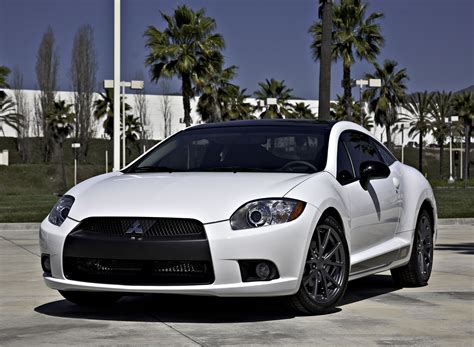 2012 Mitsubishi Eclipse photo