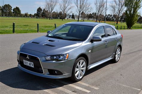 2012 Mitsubishi Lancer ralliart photo