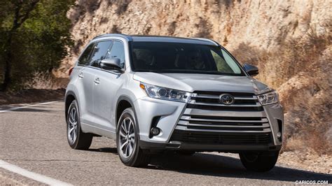 2012 Toyota Highlander photo