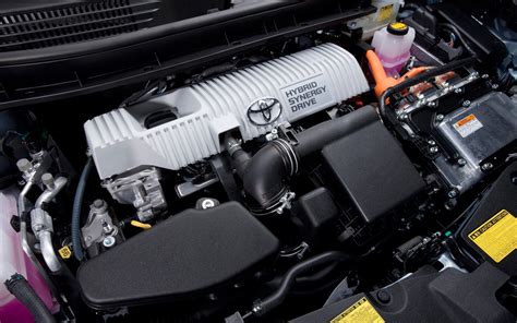 2012 Toyota Prius v engine