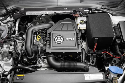 2012 Volkswagen Golf engine