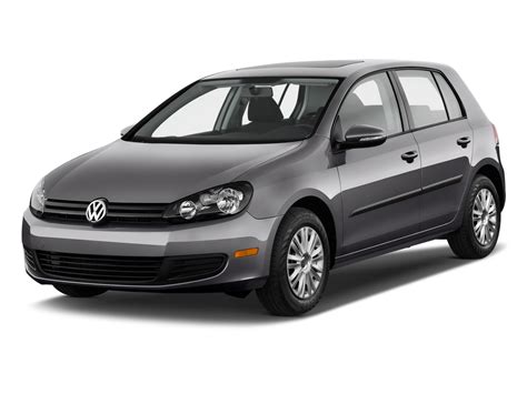 2012 Volkswagen Golf photo