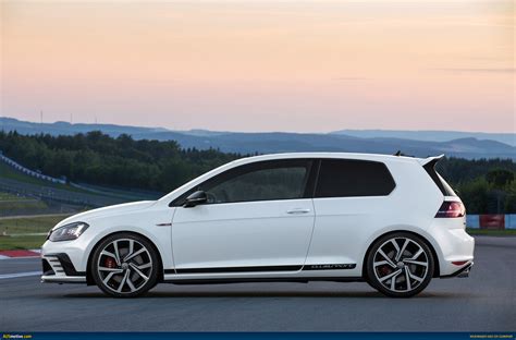 2012 Volkswagen Gti photo