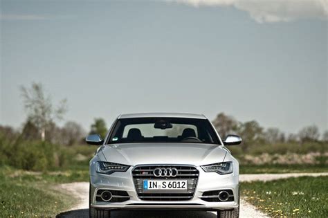 2013 Audi S6 photo