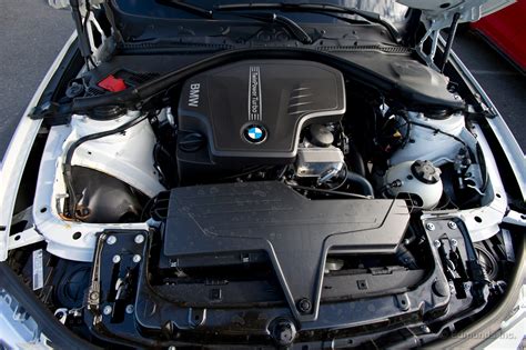 2013 Bmw 320xi engine