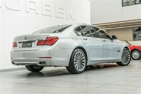 2013 Bmw 740i photo