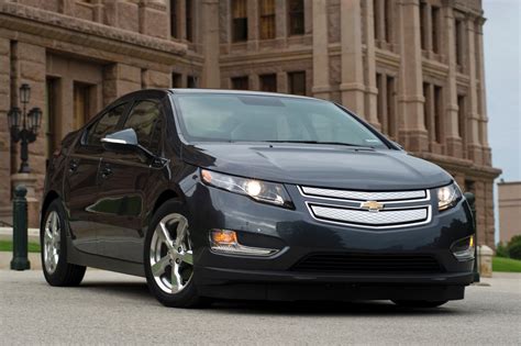 2013 Chevrolet Volt photo