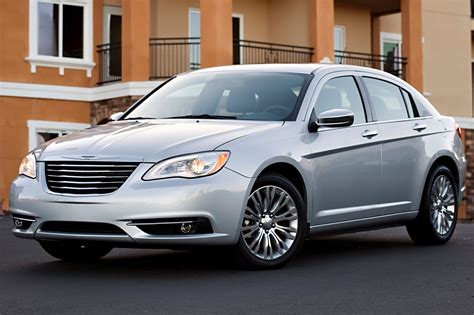 2013 Chrysler 200