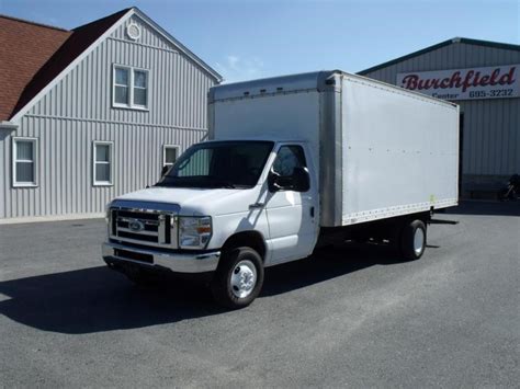 2013 Ford E-450