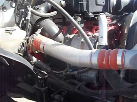 2013 Ford F-750 engine