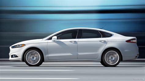 2013 Ford Fusion photo