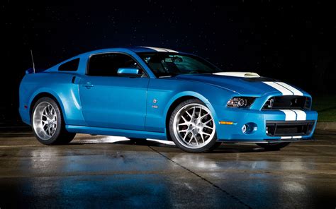 2013 Ford Mustang photo