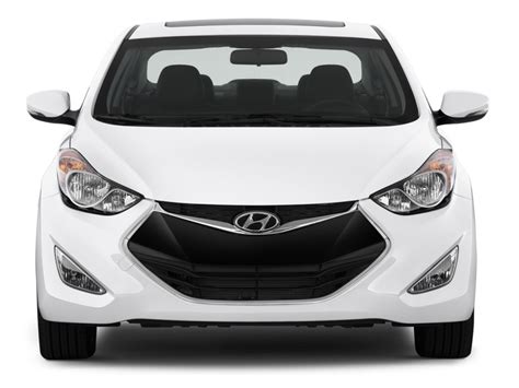 2013 Hyundai Elantra coupe photo