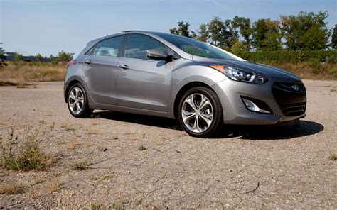 2013 Hyundai Elantra gt photo