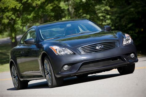 2013 Infiniti G37 photo